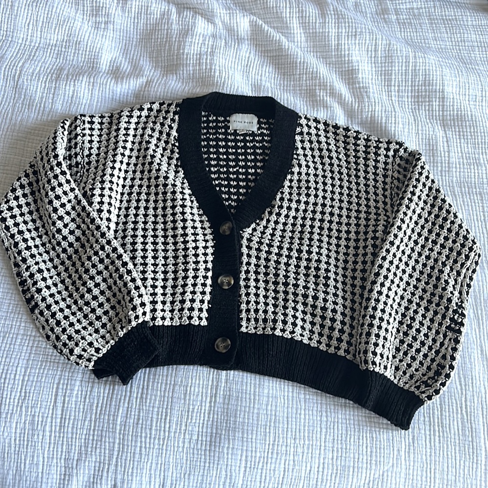 Pink Rose Cropped Cardigan